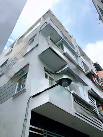 Bán nhà hẻm 339 Lê Văn Sỹ, Quận 3