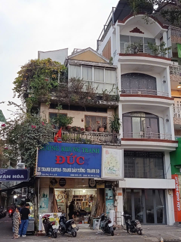 Bán nhà mặt tiền Trần Phú, Quận 5