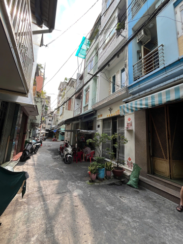 Bán nhà hẻm 565 Nguyễn Trãi, Quận 5