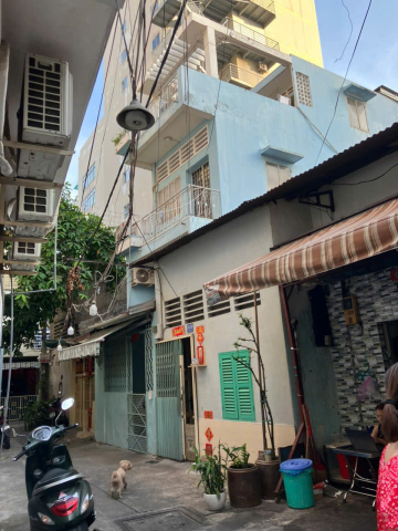 Bán nhà hẻm 63 Phó Đức Chính, Quận 1