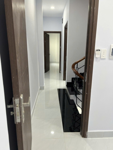 Bán nhà hẻm 38 Trần Khắc Chân, Quận 1