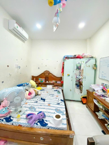 Bán nhà hẻm 160 Bùi Thị Xuân, Quận 1