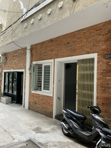 Bán nhà hẻm 35 Bùi Viện, Quận 1