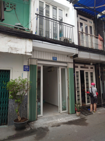Bán nhà mặt tiền Trần Văn Đang, Quận 3