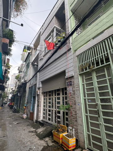 Bán nhà hẻm 595 Nguyễn Đình Chiểu, Quận 3