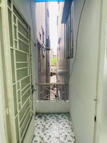 Bán nhà mặt tiền Trường Sa, Quận 3
