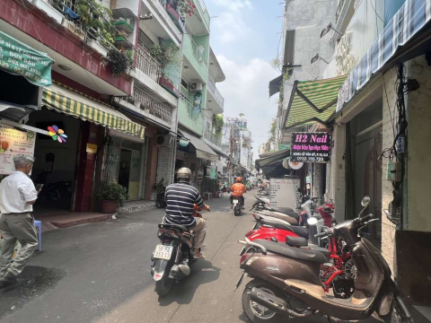 Bán nhà hẻm 453 Lê Văn Sỹ, Quận 3