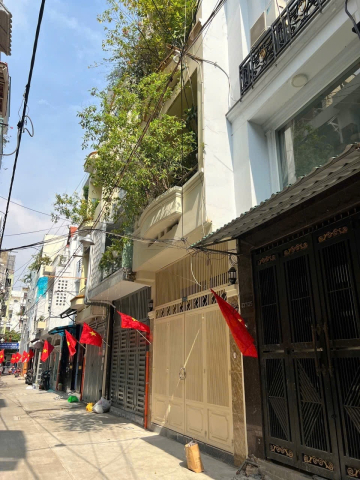 Bán nhà hẻm 337 Nguyễn Đình Chiểu, Quận 3