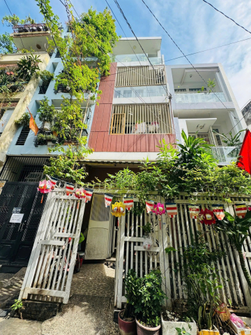 Bán nhà hẻm 82 Lý Chính Thắng, Quận 3
