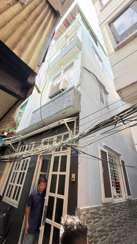 Bán nhà hẻm 460 Bà Hạt, Quận 10