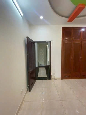 Bán nhà mặt tiền Cách Mạng Tháng Tám, Quận 10