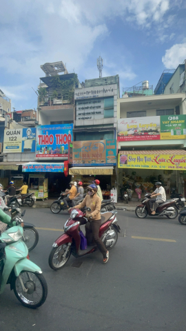 Bán nhà mặt tiền Tô Hiến Thành, Quận 10