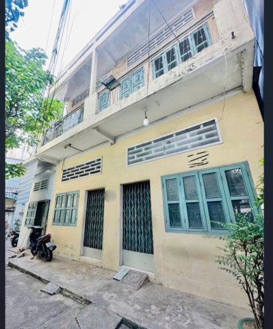 Bán nhà hẻm 418 Nguyễn Tri Phương, Quận 10