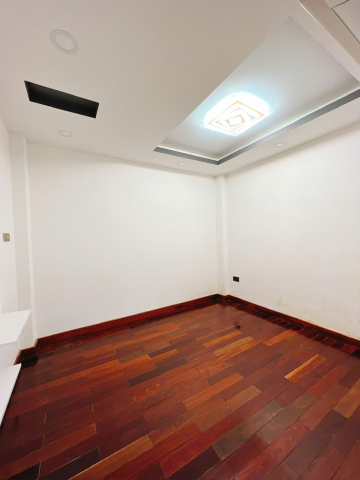 Bán nhà hẻm 105H Hồ Thị Kỷ, Quận 10