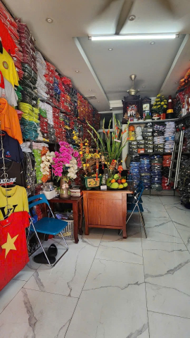 Bán nhà mặt tiền Cao Thắng, Quận 10