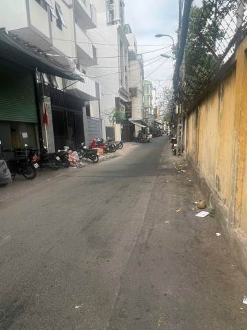 Bán nhà hẻm 392 Cao Thắng, Quận 10