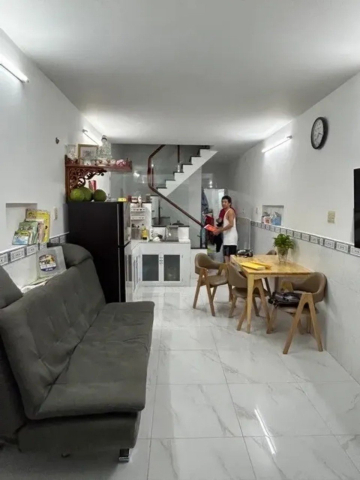 Bán nhà hẻm 116 Tô Hiến Thành, Quận 10