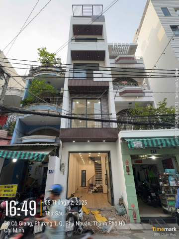 Bán nhà mặt tiền Cô Giang, Phú Nhuận