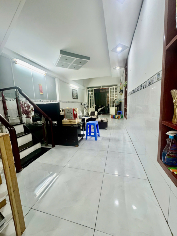 Bán nhà hẻm 694 Nguyễn Kiệm, Phú Nhuận
