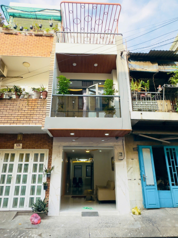 Bán nhà mặt tiền Phùng Văn Cung, Phú Nhuận