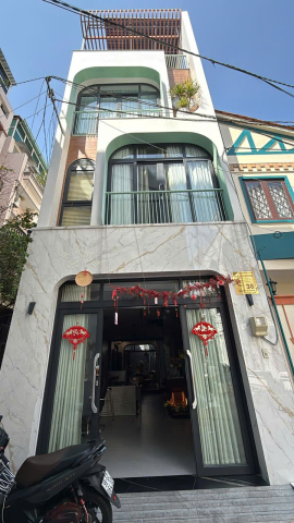 Bán nhà hẻm 750 Nguyễn Kiệm, Phú Nhuận