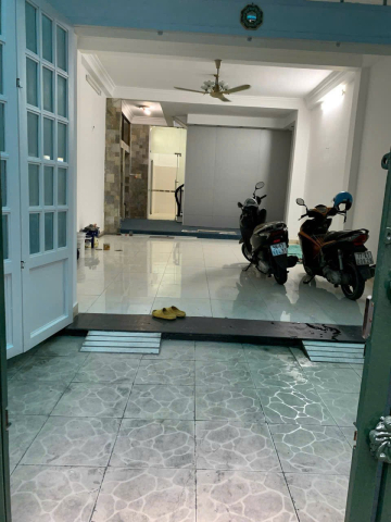 Bán nhà hẻm 694 Nguyễn Kiệm, Phú Nhuận