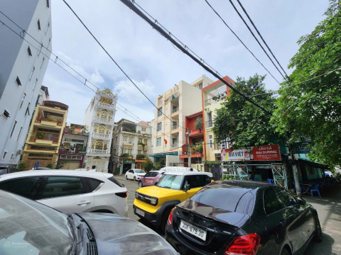 Bán nhà hẻm 3 Thích Quảng Đức, Phú Nhuận