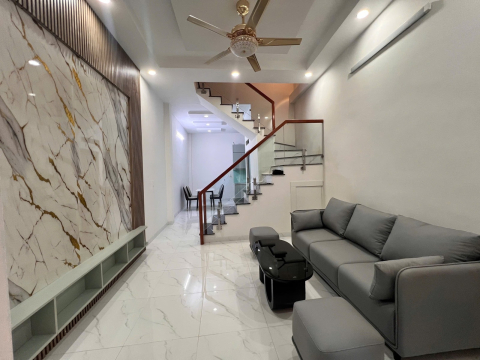 Bán nhà hẻm 125 Nguyễn Cửu Vân, Bình Thạnh