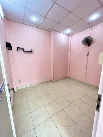 Bán nhà hẻm 437 Hoàng Văn Thụ, Tân Bình