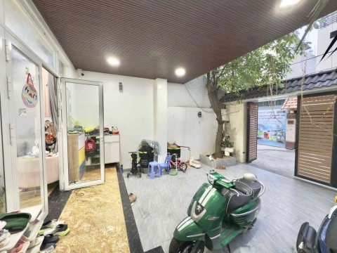 Bán nhà hẻm 83 Bạch Đằng, Tân Bình