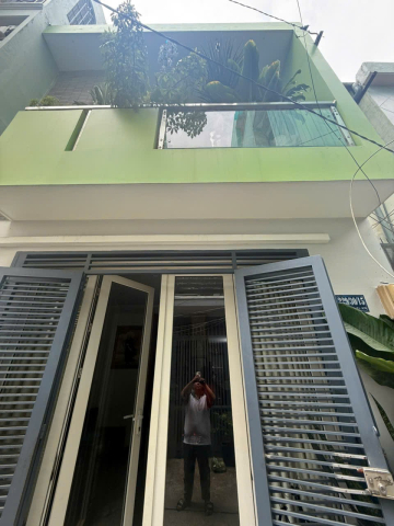 Bán nhà hẻm 229 Bùi Thị Xuân, Tân Bình