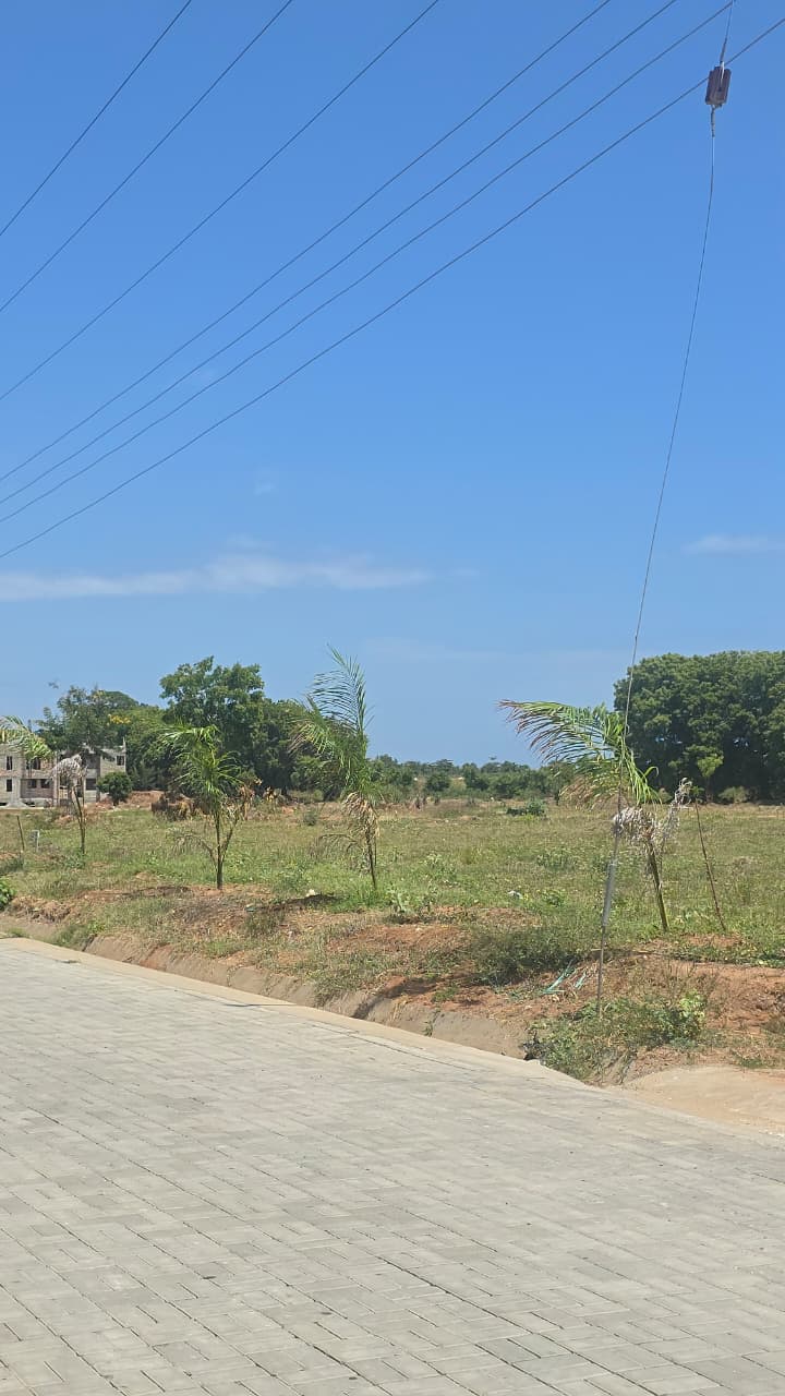 Residential plots for sale in Vipingo, Kilifi - 50x100 gated estate plots near Mombasa-Malindi Highway