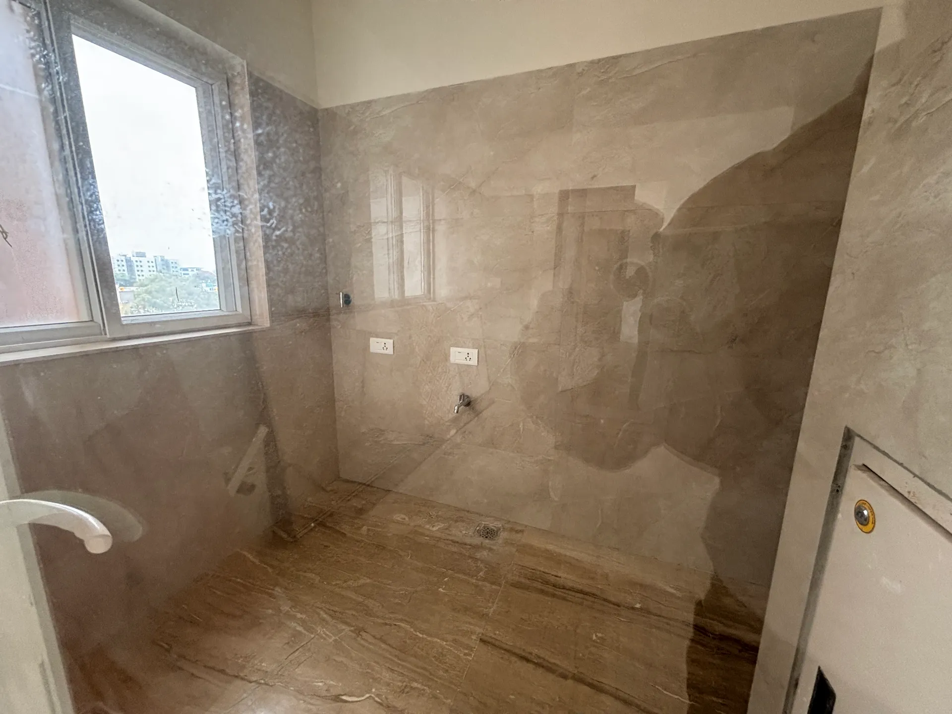 3 BHK East-Facing bare Flat for Sale [Premium] in Malleshwaram - Image 2