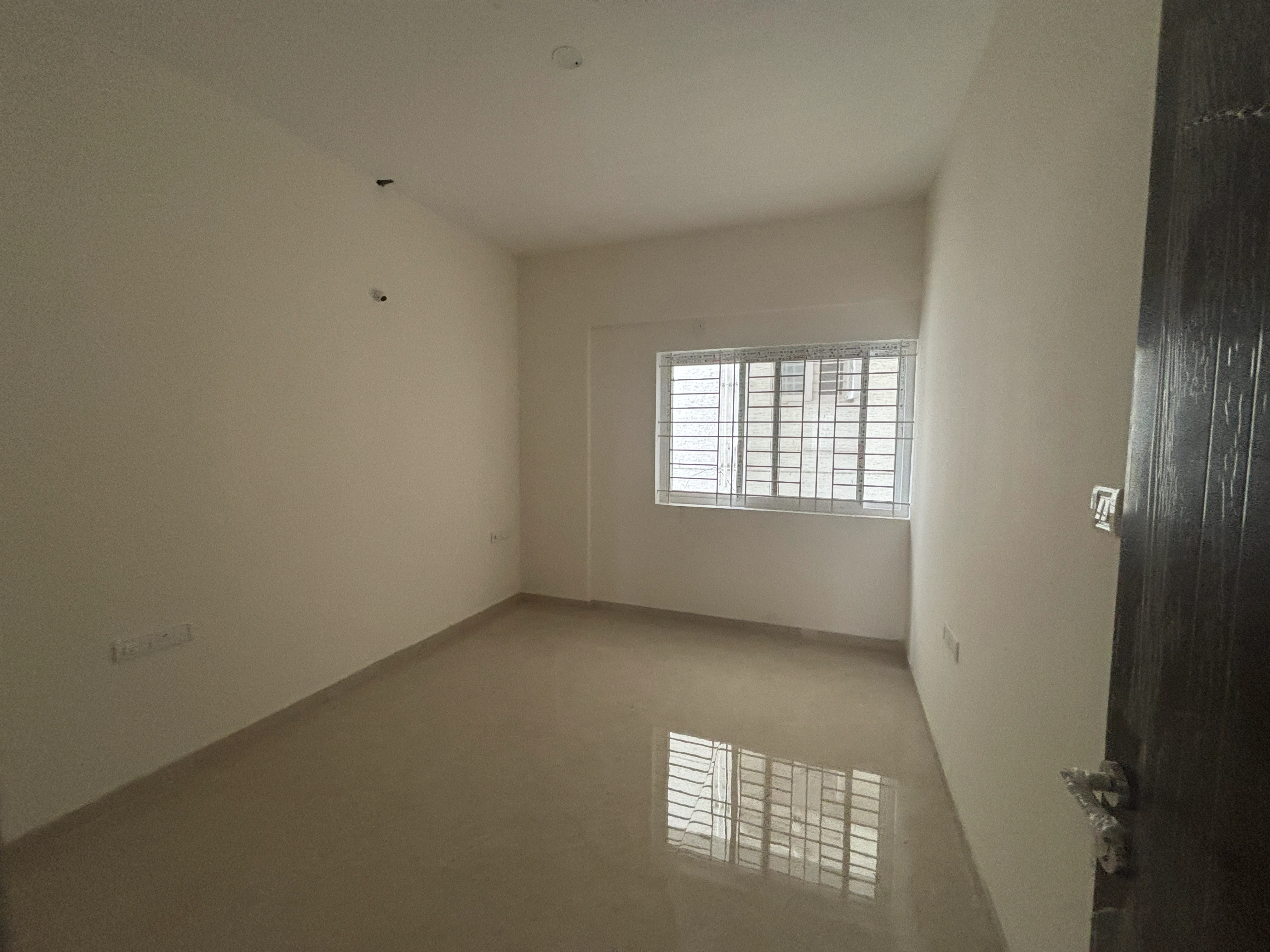 3 BHK East-Facing Flat for Sale in Vijayanagar [Brand New Flat] - Image 2