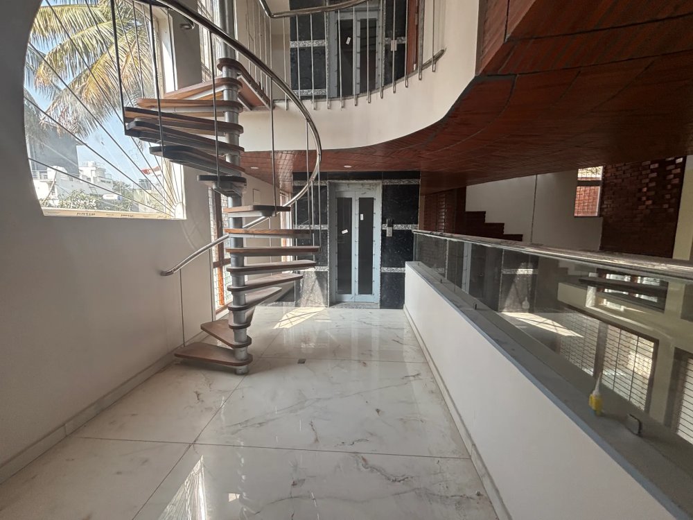 4 BHK East-Facing Villa/ Premium House in JP Nagar 1st Phase for RENT - Image 3