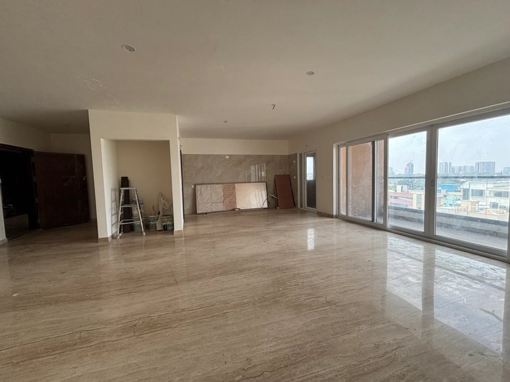 3 BHK East-Facing bare Flat for Sale [Premium] in Malleshwaram - Image 1