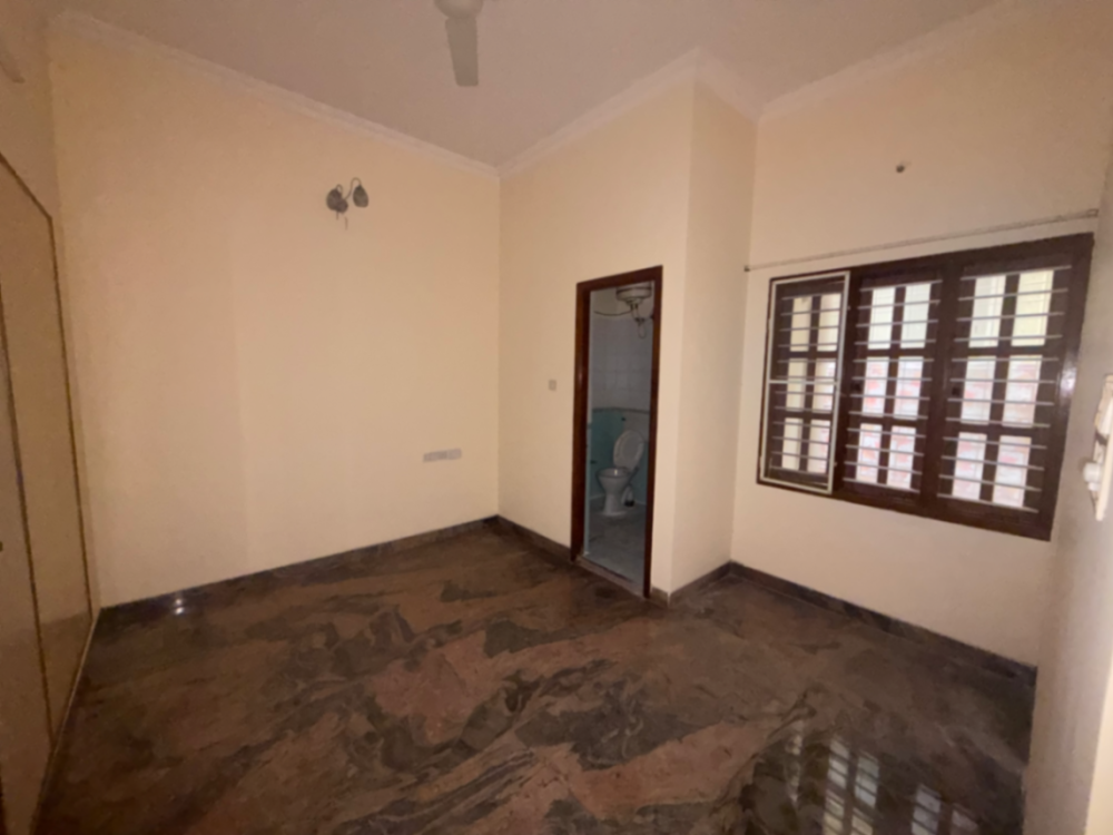 3 BHK Builder Floor in JP Nagar 1st Phase for Rent - North Facing - Ground Floor - Image 3