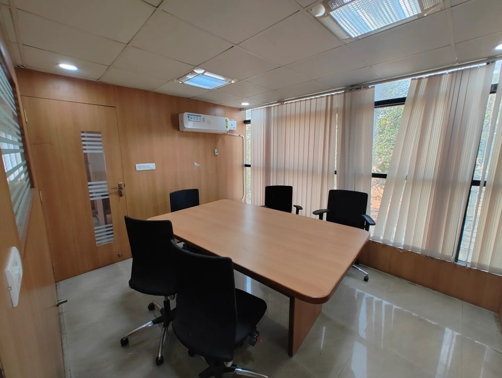 Furnished, Corner, Office Space in Banashankari 2nd Stage for Rent - Image 1
