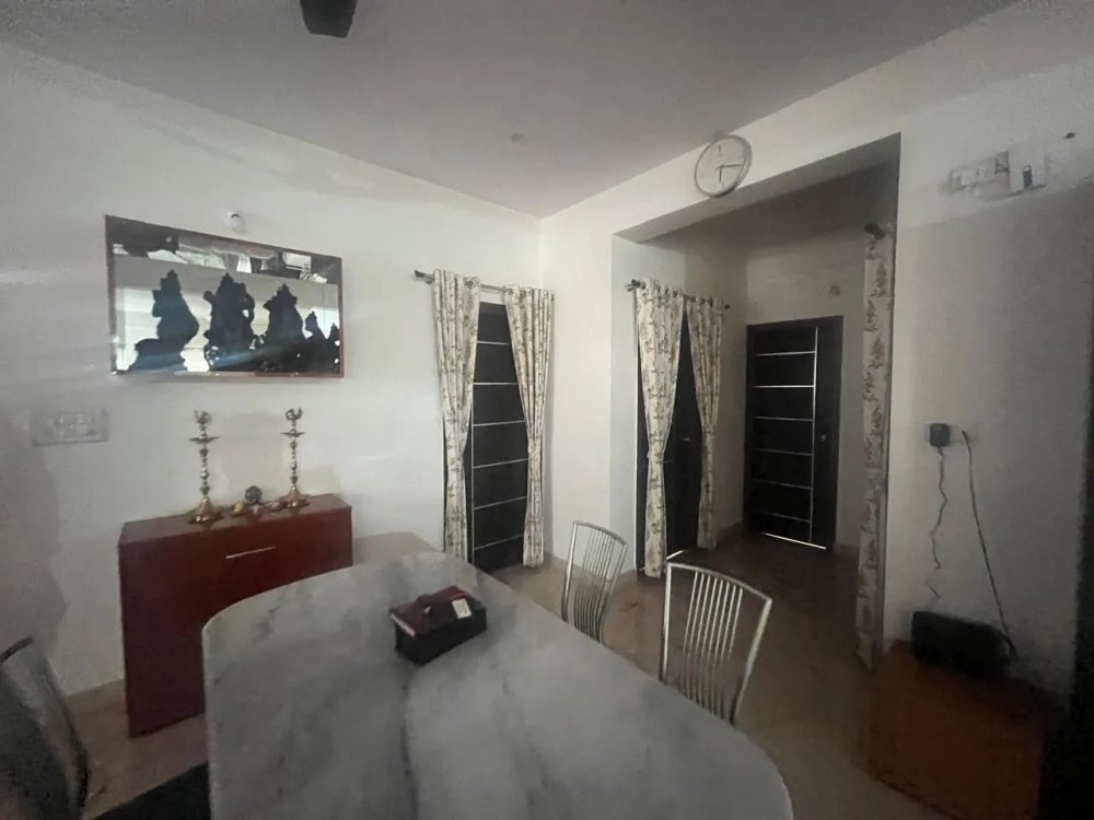 Premium 3BHK Flat for Rent in Jayanagar - Prime Location - Image 1