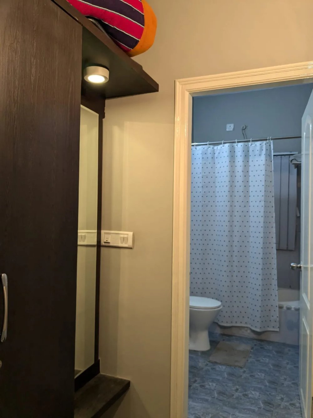 Spacious 5 BHK North-Facing House in BDA Layout - Image 2