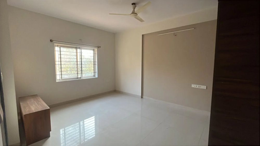 2 BHK North-Facing Flat for rent in Narayanapura - Image 4