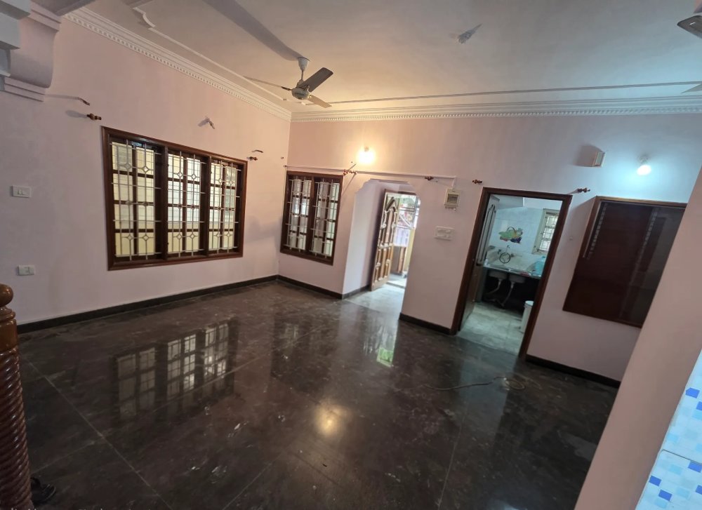 3 BHK Duplex House for rent in Vijayanagar [ BCC layout ] - Image 2