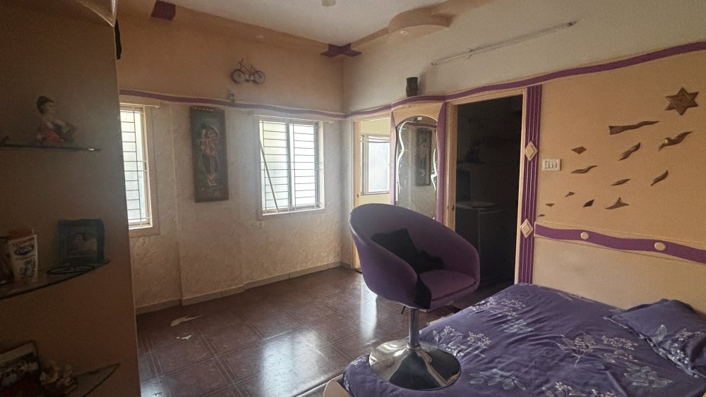 "Premium 4 BHK East-Facing Duplex Flat for Sale in Vijayanagar" - Image 3