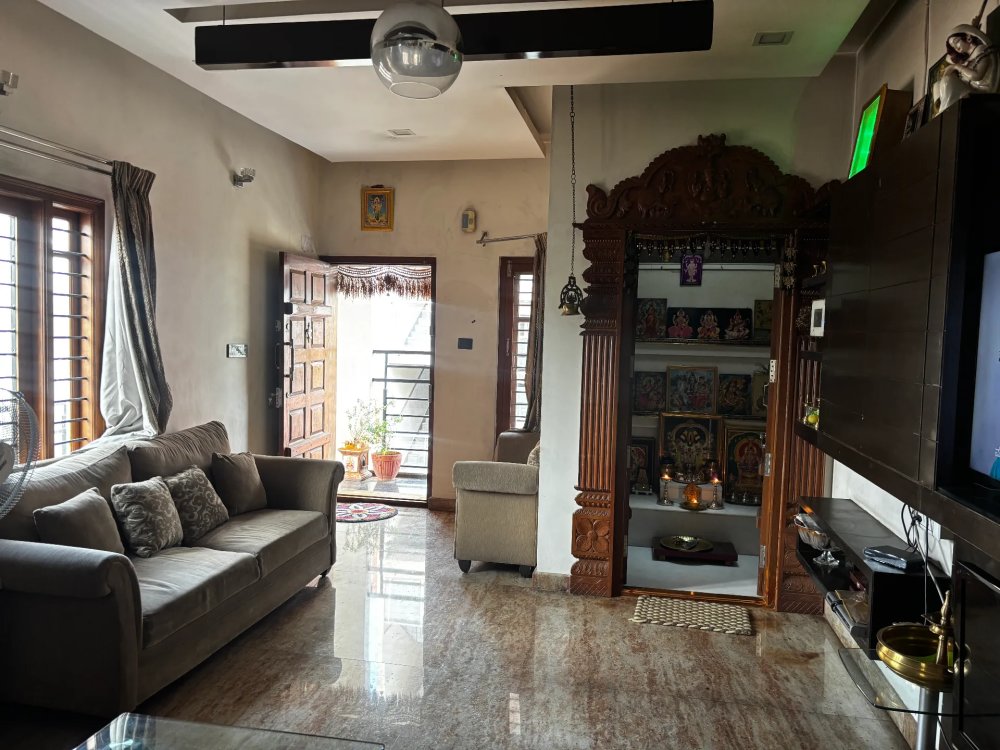 Multiple Unites Luxurious East-Facing House [30x40 Site] For SALE in Jayanagar 9th Block - Featured Image