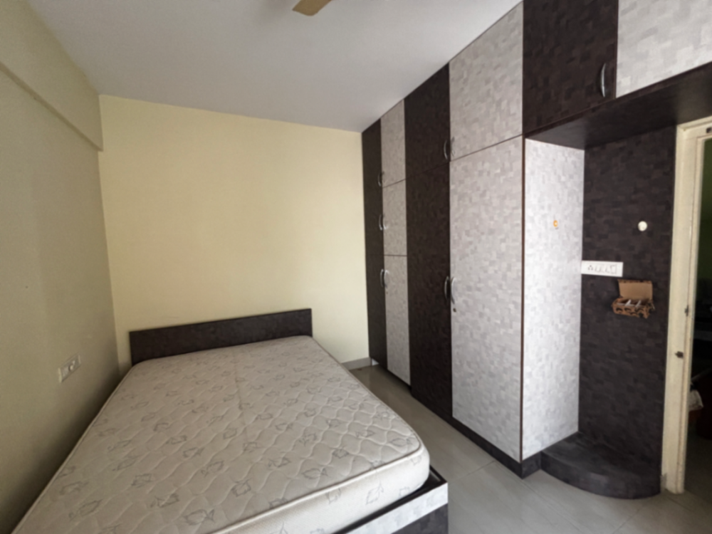 2 BHK South Facing Flat for Rent in Jayanagar 4th Block - Image 1