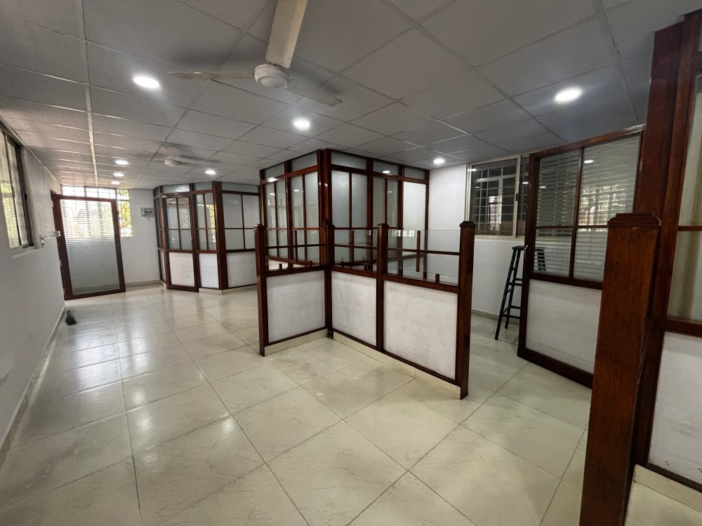 900 SBA North-Facing Office Space for RENT in Sampige Road Malleshwararam - Image 4