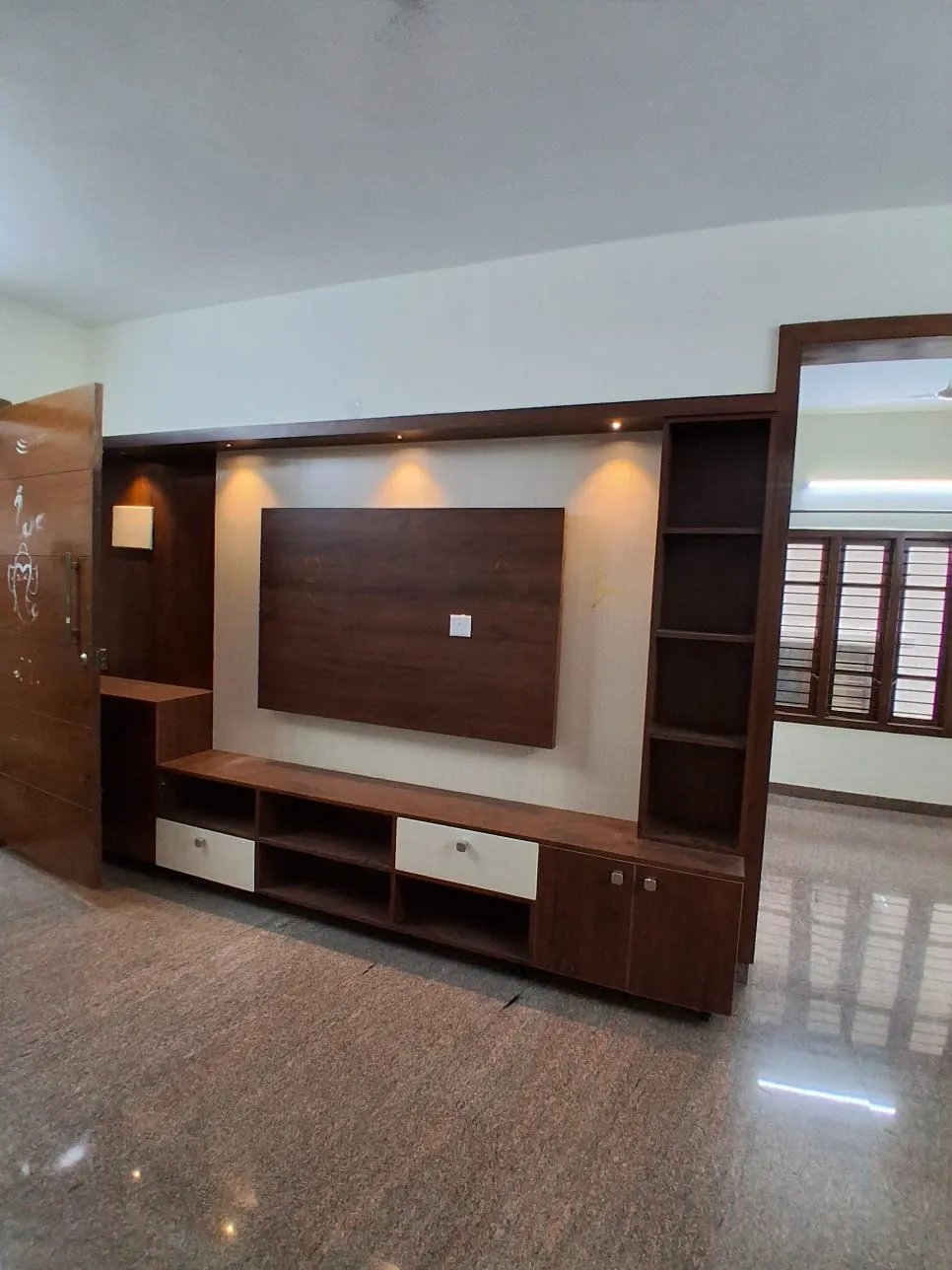 East-Facing 2 BHK Builder Floor in Vijayanagar - Image 2