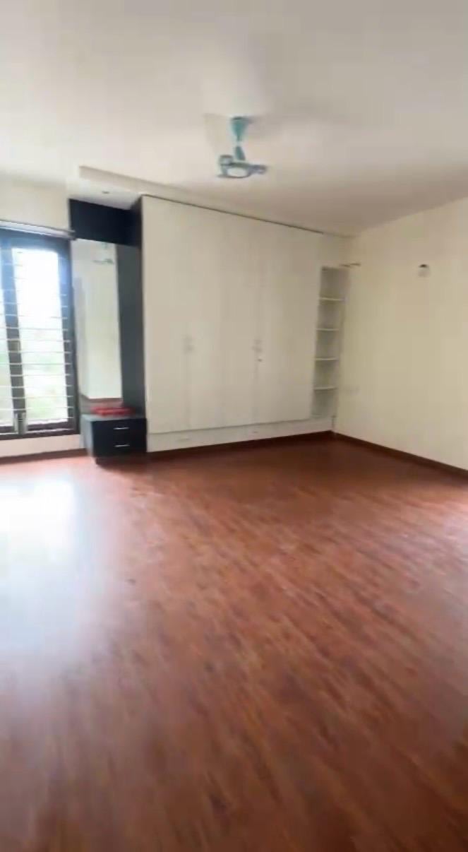Luxury 4BHK Fully Furnished Flat For Rent in Jayanagar  - Image 2