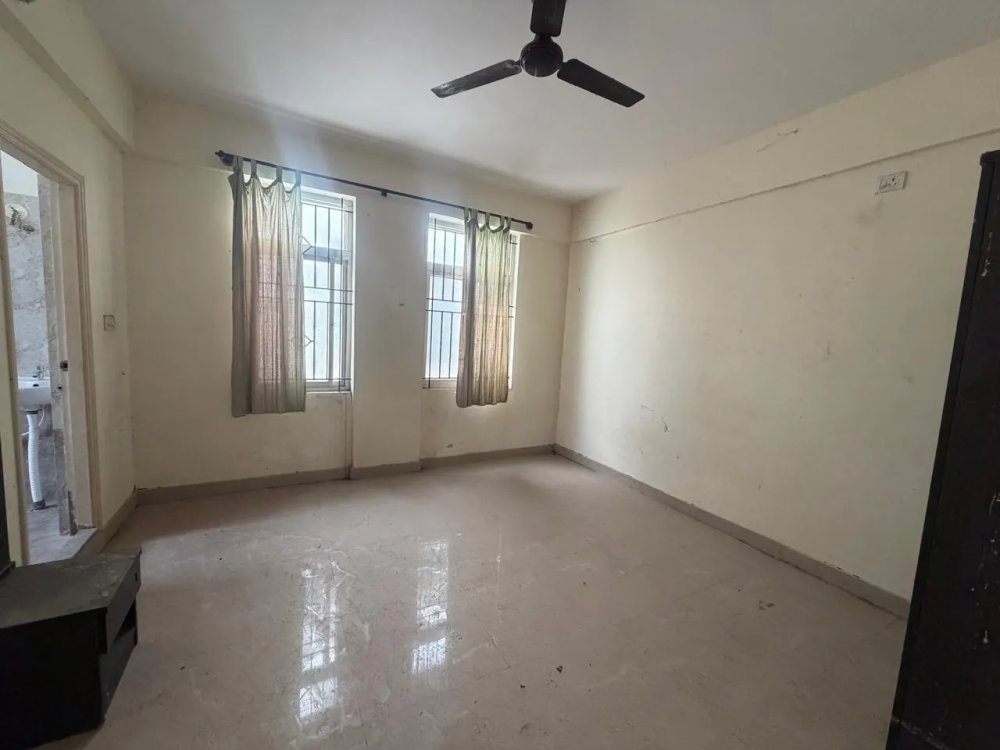  2 BHK Flat [3rd Floor] for Sale Near Talaghattapura Metro station , Kanakapura Road [BBMPP A Khatha] - Image 1
