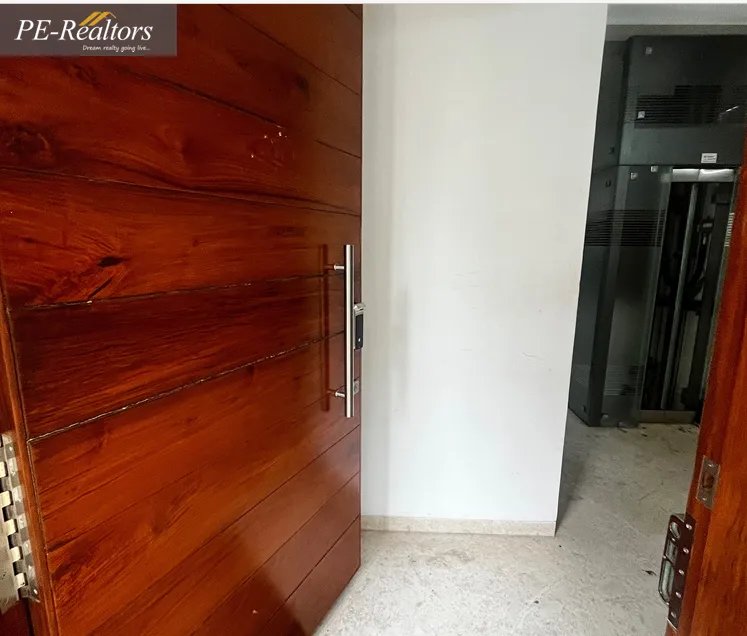 Spacious 5 BHK East-Facing corner  House in JP Nagar - Image 2